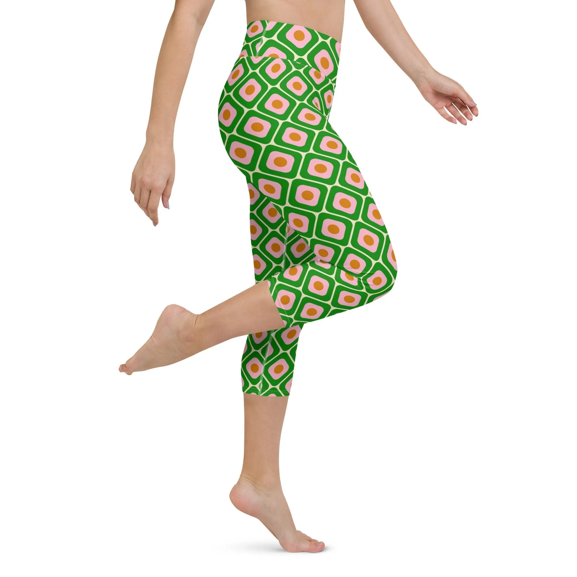 70s Retro Pattern Yoga Capris