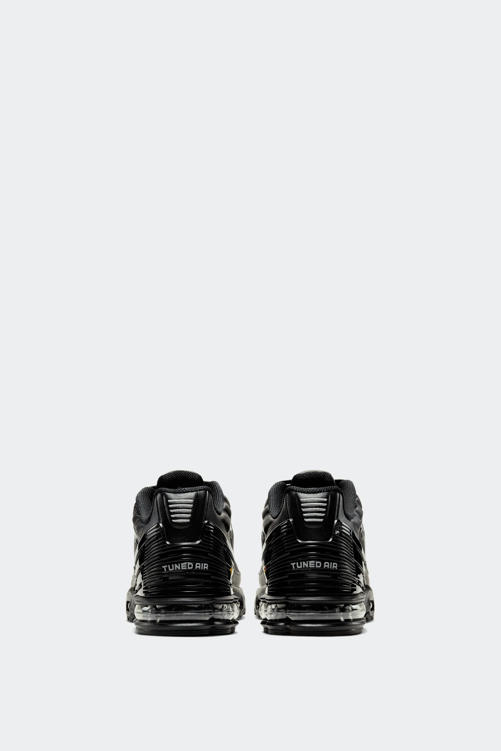 AIR MAX PLUS III