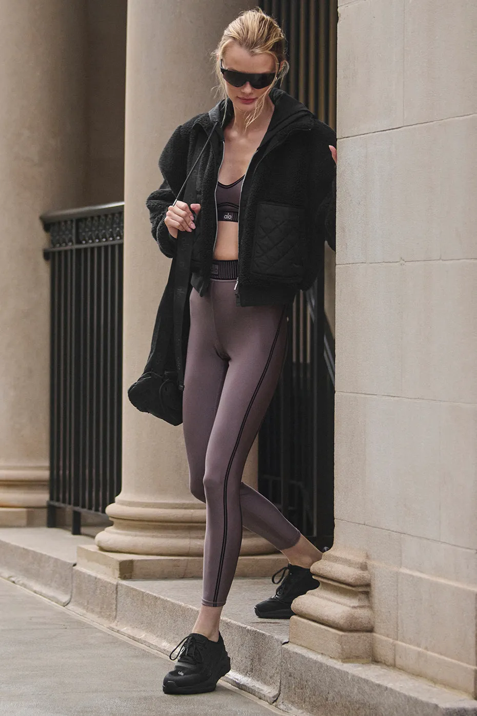 Airlift High-Waist 7/8 Line Up Legging - Raisinette