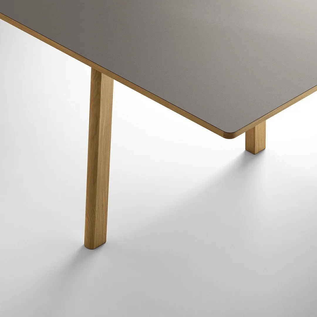 Ana Dining Table