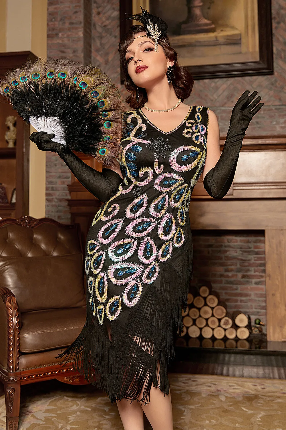 Asymmetrical V Neck 1920s Flapper Dress with Tassel