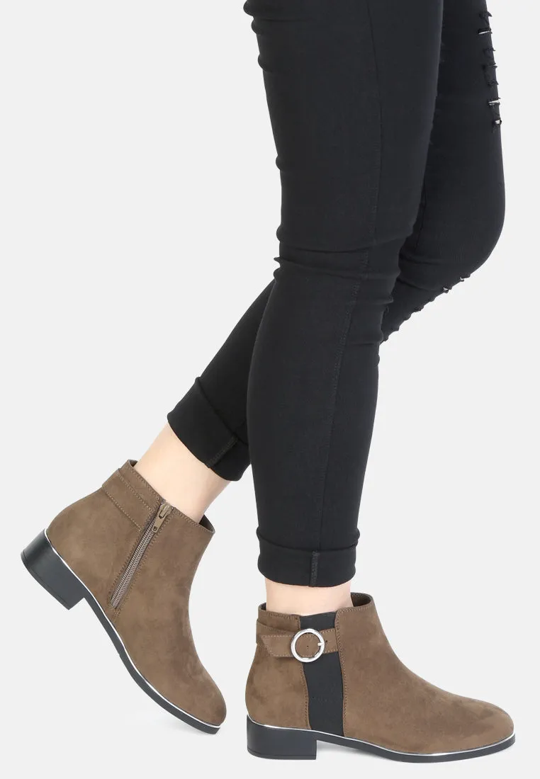 Bailee Chelsea Boots Women To Make A Statement