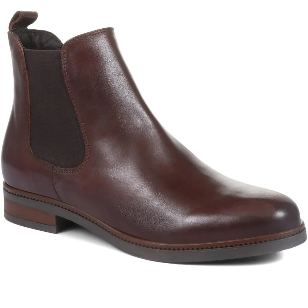 Carlotta Leather Chelsea Boots - CARLOTTA / 320 550