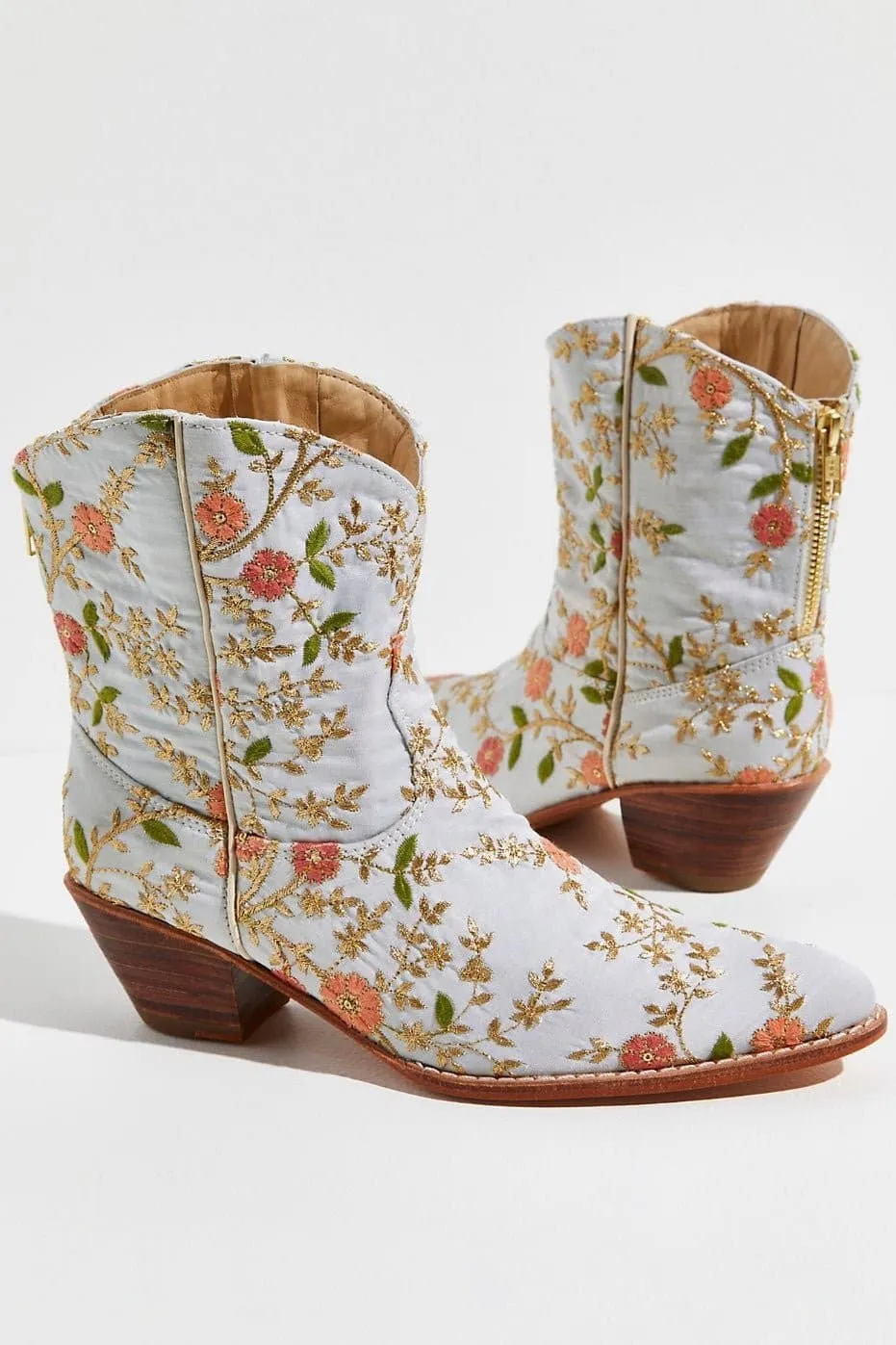 ELOISE EMBROIDERED ANKLE BOOTS X FREE PEOPLE