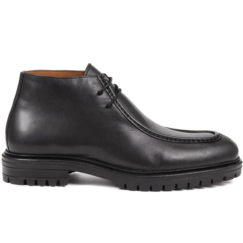 ERNEST Leather Chukka Boots - ERNEST / 324 392