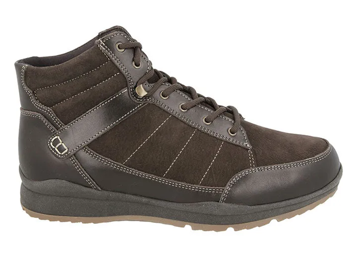 Mens Wide Fit DB Tilbrook Boots