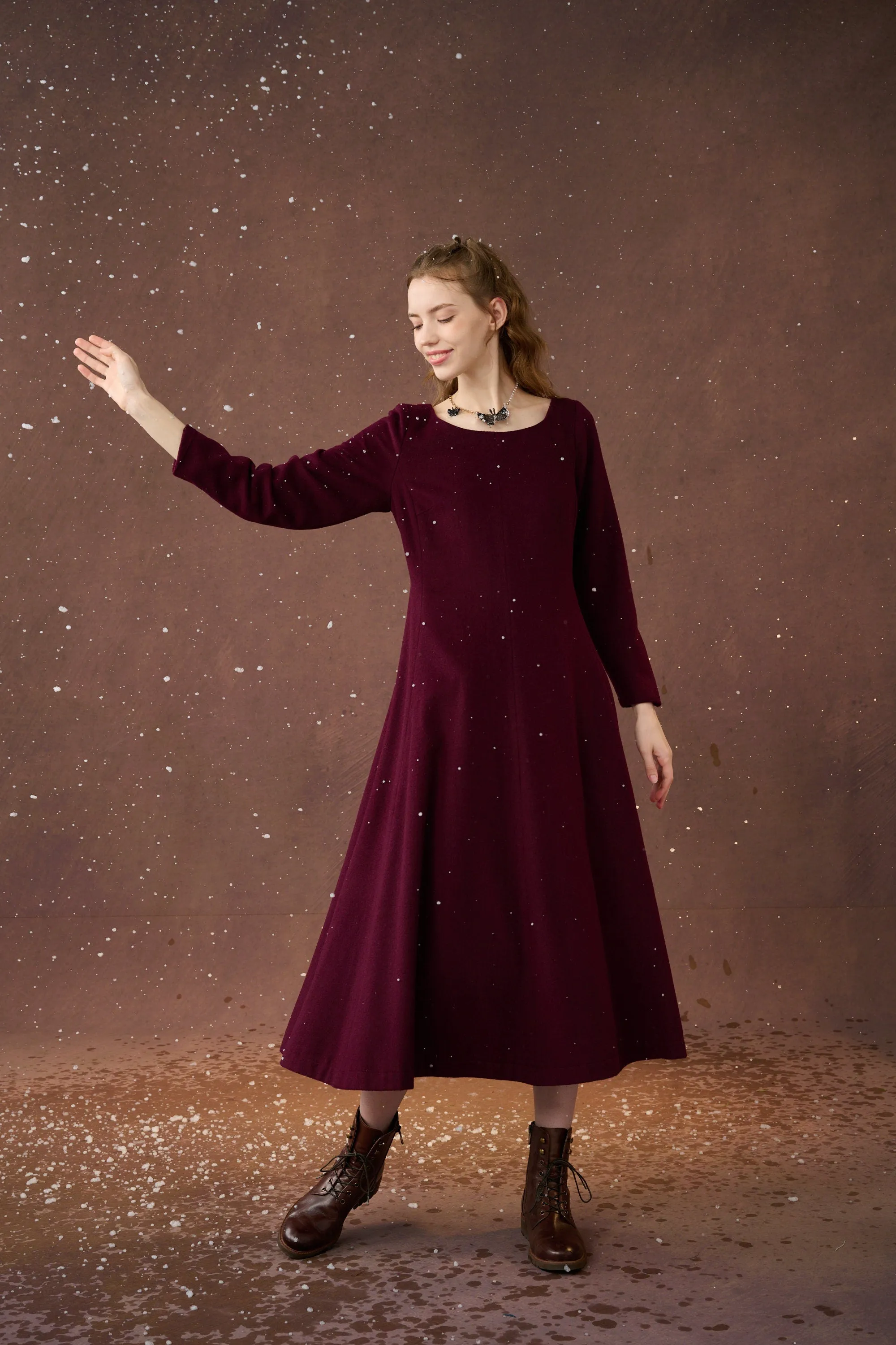 Mistletoe 17 | Vintage wool dress in Purple